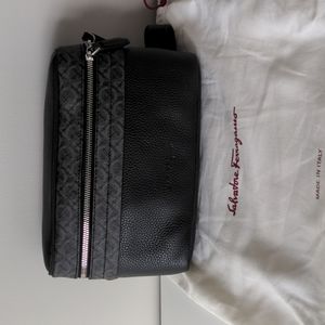 Salvatore Ferragamo New Belt Shoulder Bag Fanny Pack Black Grey